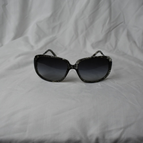 Salvatore Ferragamo Accessories - Salvatore Ferragamo Sunglasses Salvatore Ferragamo Accessories - Salvatore Ferragamo Sunglasses